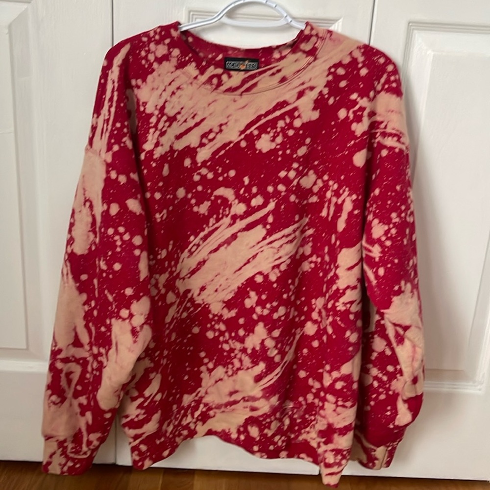 Acidic tees acid dyed sweatshirt unisex fits like a men’s L/XL